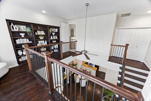 1045 W 22nd Street K, Houston, TX 77008