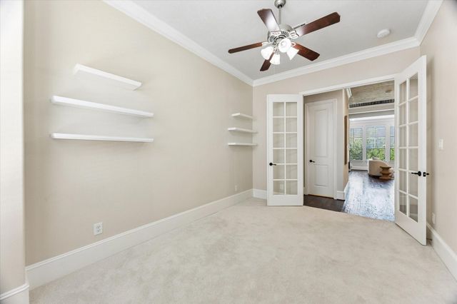 1045 W 22nd Street K, Houston, TX 77008