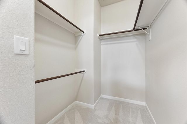 1045 W 22nd Street K, Houston, TX 77008