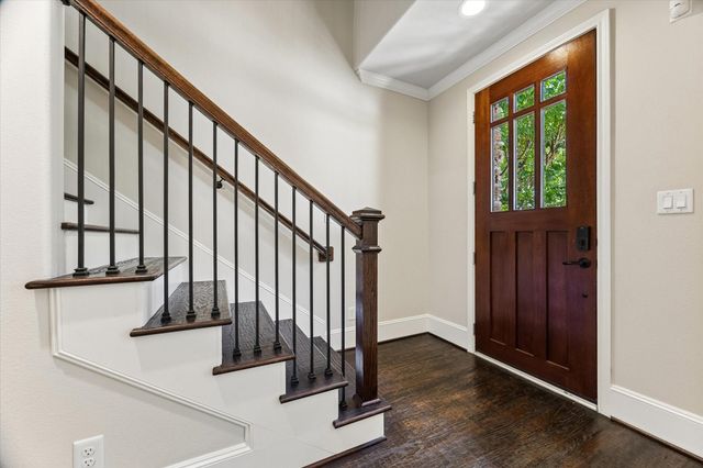 1045 W 22nd Street K, Houston, TX 77008