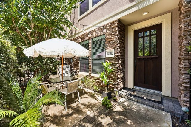 1045 W 22nd Street K, Houston, TX 77008
