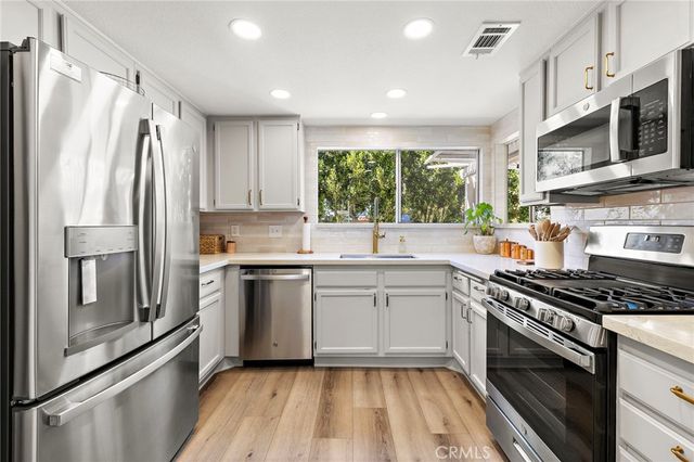 26961 Stonehaven, Mission Viejo, CA 92691