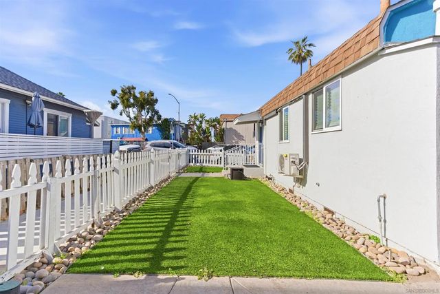 3953 Mission Blvd, San Diego, CA 92109