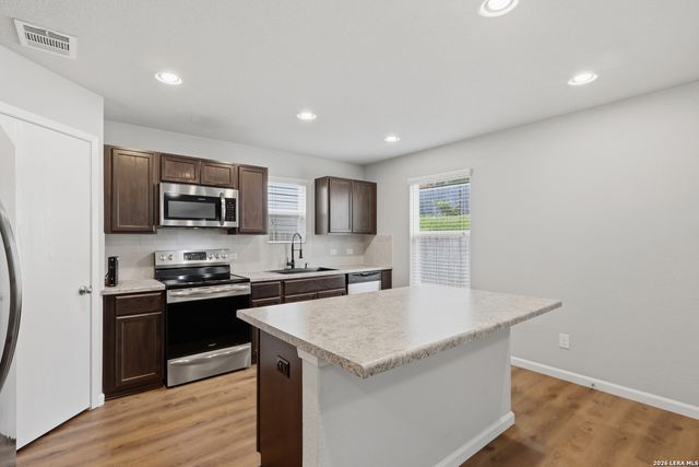9609 SANDY RIDGE WAY, San Antonio, TX 78239
