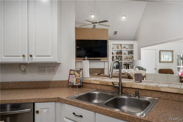 13552 Trailing Vine, Northport, AL 35475