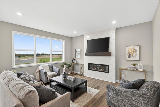 2627 Arbor Drive, Buffalo, MN 55313