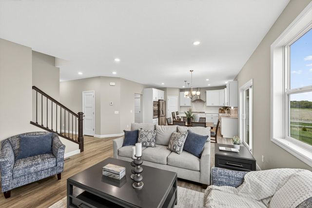 2627 Arbor Drive, Buffalo, MN 55313