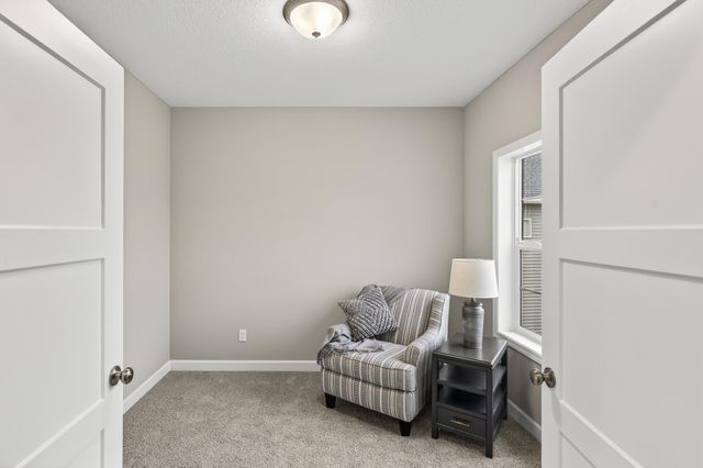 2627 Arbor Drive, Buffalo, MN 55313