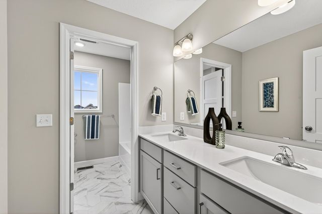 2627 Arbor Drive, Buffalo, MN 55313