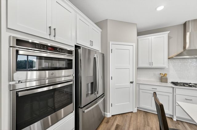 2627 Arbor Drive, Buffalo, MN 55313