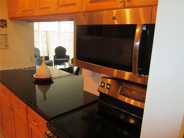231 174th Street 1706, Sunny Isles Beach, FL 33160