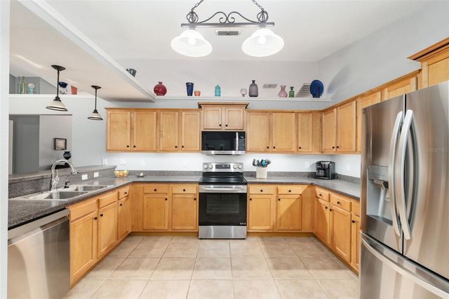 13 HEMLOCK TRACE RUN, Ocala, FL 34472
