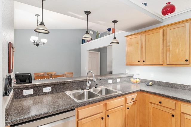 13 HEMLOCK TRACE RUN, Ocala, FL 34472