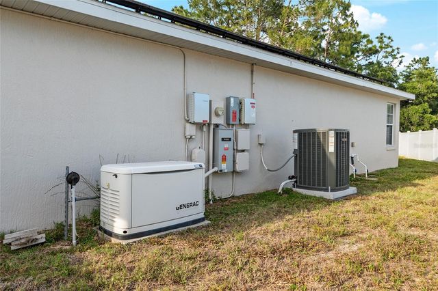 13 HEMLOCK TRACE RUN, Ocala, FL 34472