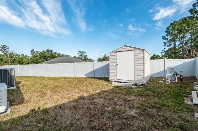 13 HEMLOCK TRACE RUN, Ocala, FL 34472