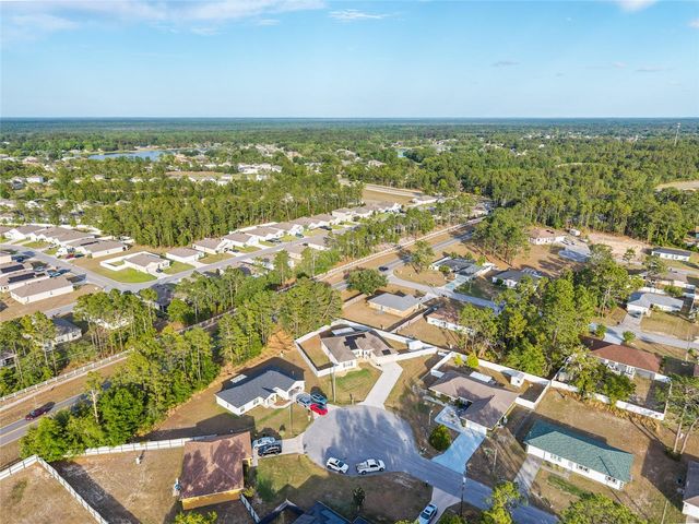 13 HEMLOCK TRACE RUN, Ocala, FL 34472