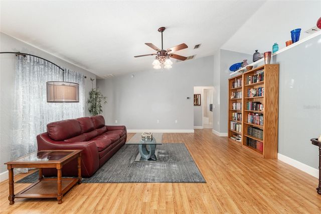 13 HEMLOCK TRACE RUN, Ocala, FL 34472