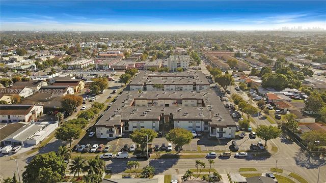 1275 W 35th St 45B, Hialeah, FL 33012