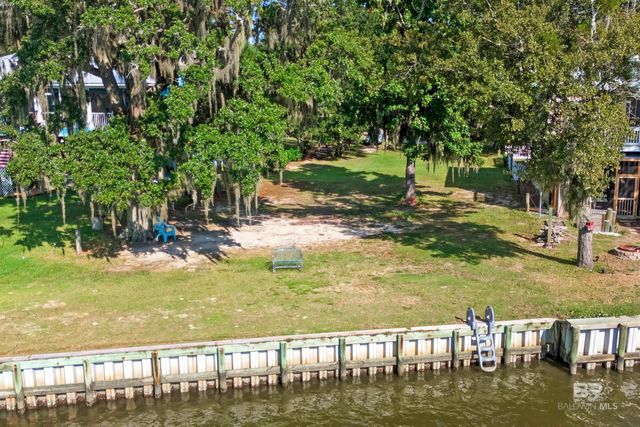 9822 Beach Road, Foley, AL 36535