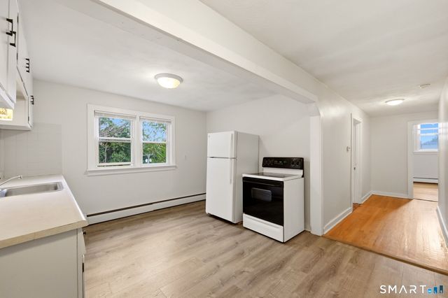 25 Long Street 3, New Britain, CT 06051