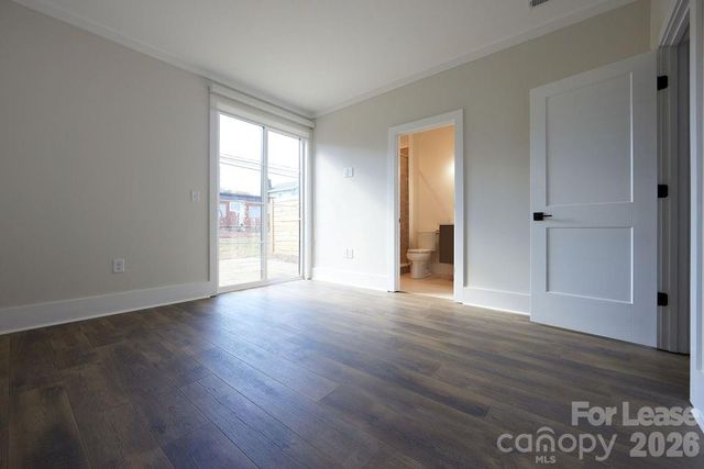 1300 E 10th Street, Charlotte, NC 28204