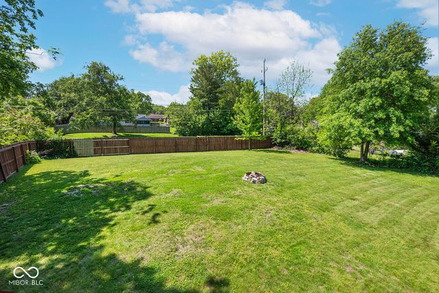 8127 Forsythia Court, Indianapolis, IN 46219