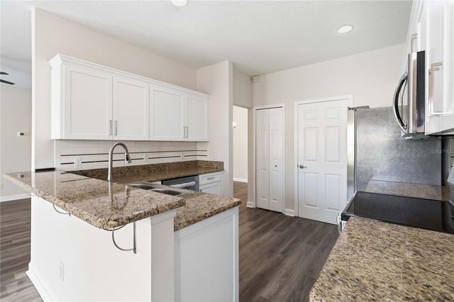 11207 PRAIRIE HAWK DRIVE, Orlando, FL 32837