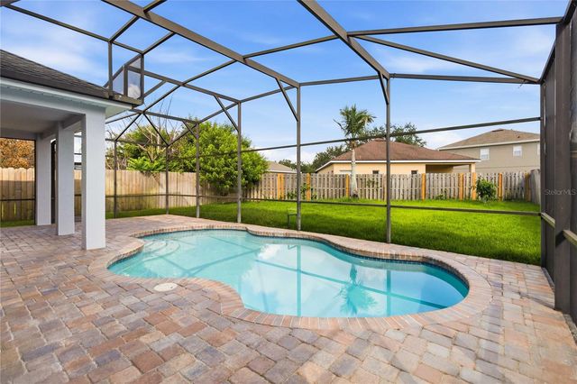 11207 PRAIRIE HAWK DRIVE, Orlando, FL 32837