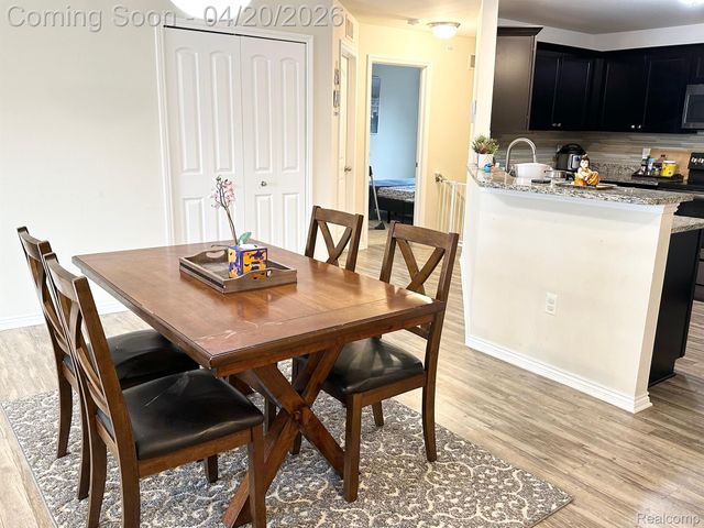 1216 ORCHID Circle 18, Canton Charter Township, MI 48187