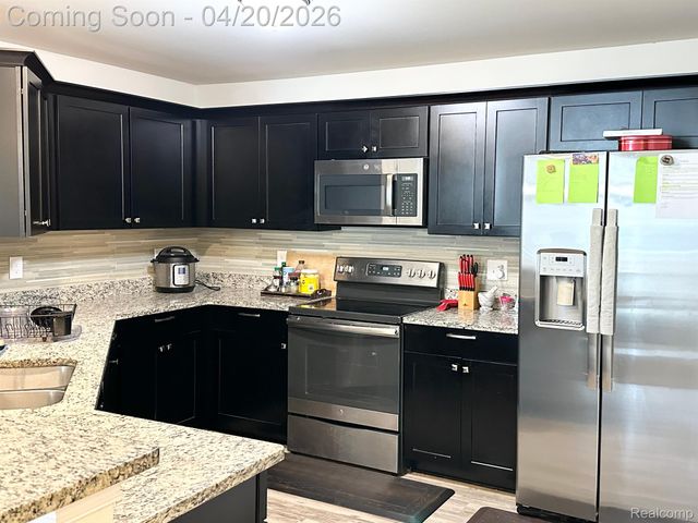 1216 ORCHID Circle 18, Canton Charter Township, MI 48187