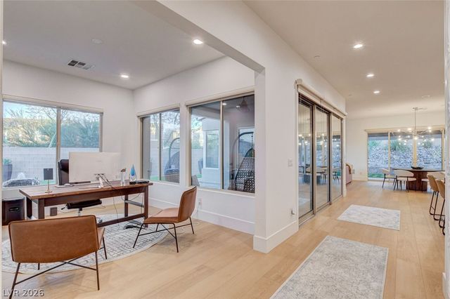 2560 Bridle Oaks Court, Henderson, NV 89044