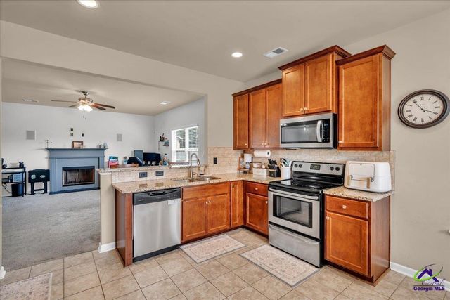 200 Amelia Drive, Byron, GA 31008