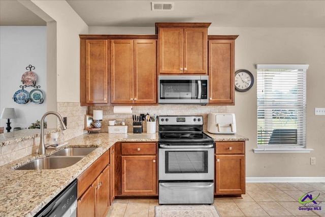 200 Amelia Drive, Byron, GA 31008
