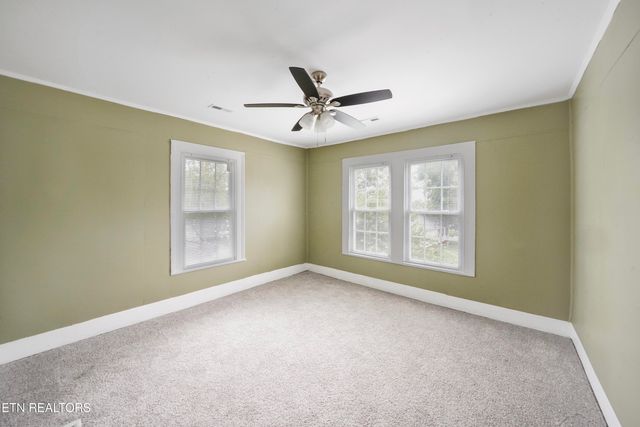 2417 Parkview Ave Ave, Knoxville, TN 37917