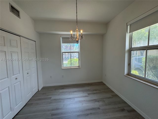 10885 NW 89th Ter 113, Doral, FL 33178