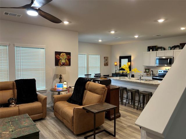 513 Pickel DR, Rockdale, TX 76567