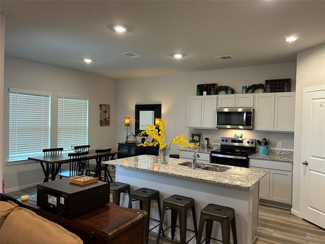 513 Pickel DR, Rockdale, TX 76567