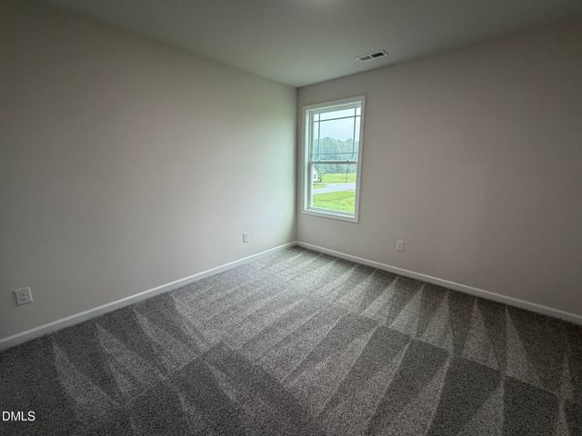 130 Tulipfield Way, Benson, NC 27504