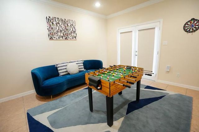 5625 Dolores Place Lane B, Houston, TX 77057