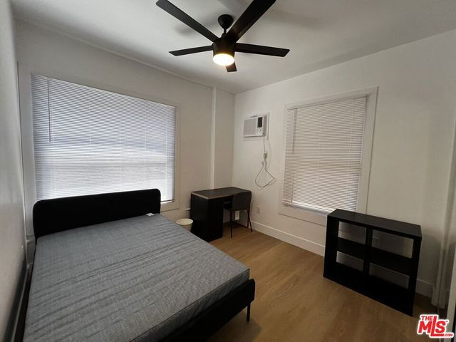 2101 Bonsallo Avenue D, Los Angeles, CA 90007