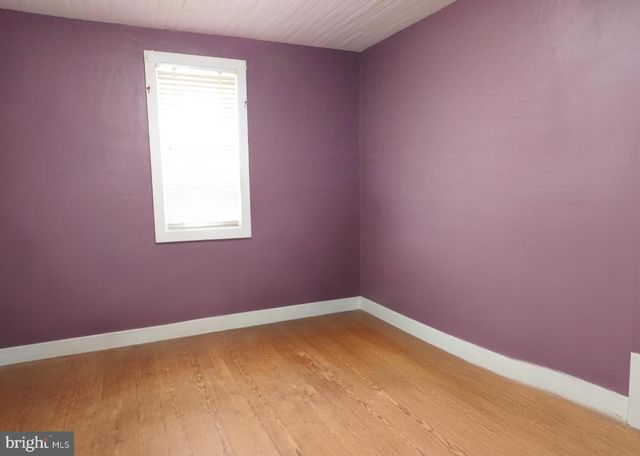 38777 HOLMES MILL RD, Hamilton, VA 20158