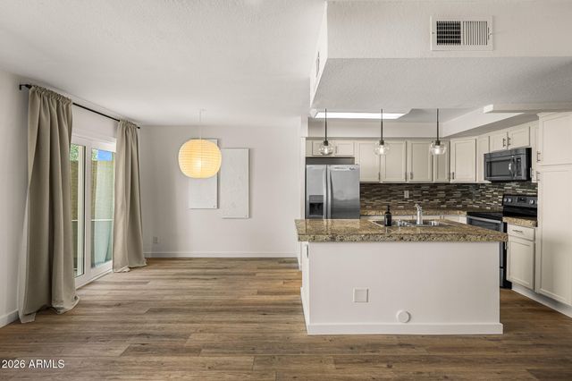 4445 N 21ST Place, Phoenix, AZ 85016
