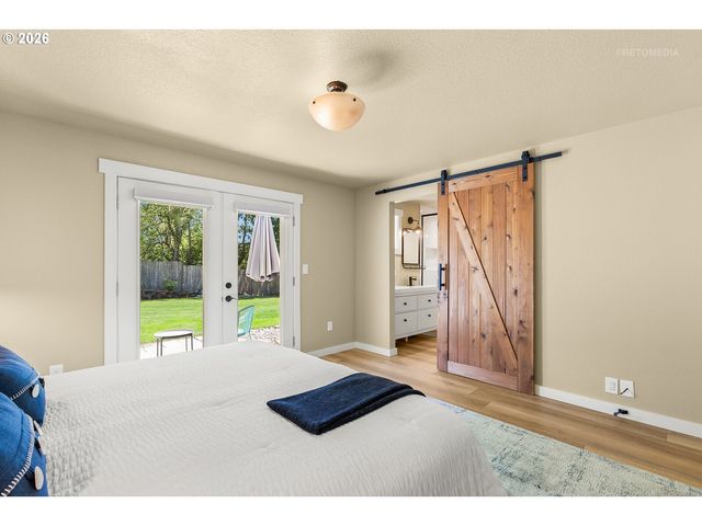 7040 Sw 160TH Ave, Beaverton, OR 97007