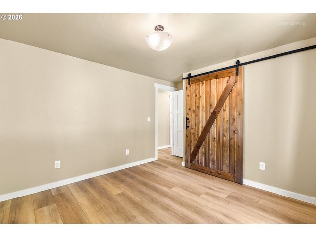 7040 Sw 160TH Ave, Beaverton, OR 97007
