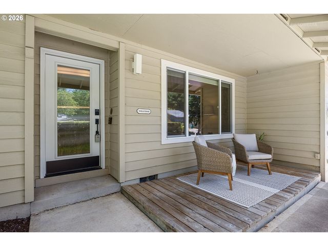 7040 Sw 160TH Ave, Beaverton, OR 97007