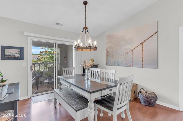 4122 Breezewood Drive 203, Wilmington, NC 28412