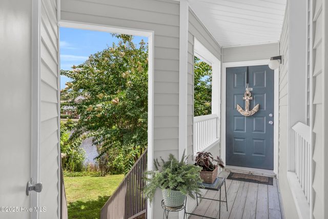 4122 Breezewood Drive 203, Wilmington, NC 28412