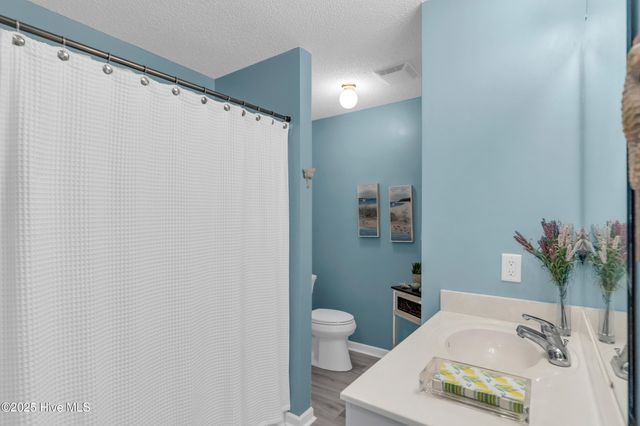 4122 Breezewood Drive 203, Wilmington, NC 28412