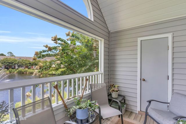 4122 Breezewood Drive 203, Wilmington, NC 28412