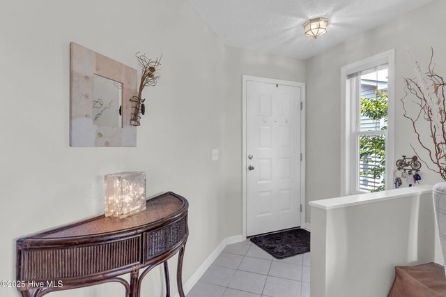 4122 Breezewood Drive 203, Wilmington, NC 28412